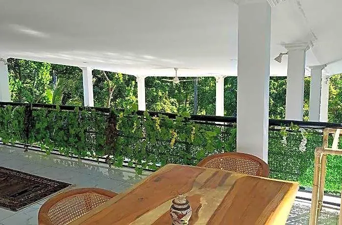 Skylodge 5*