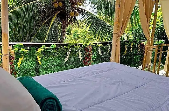 ホテル Skylodge バリ島