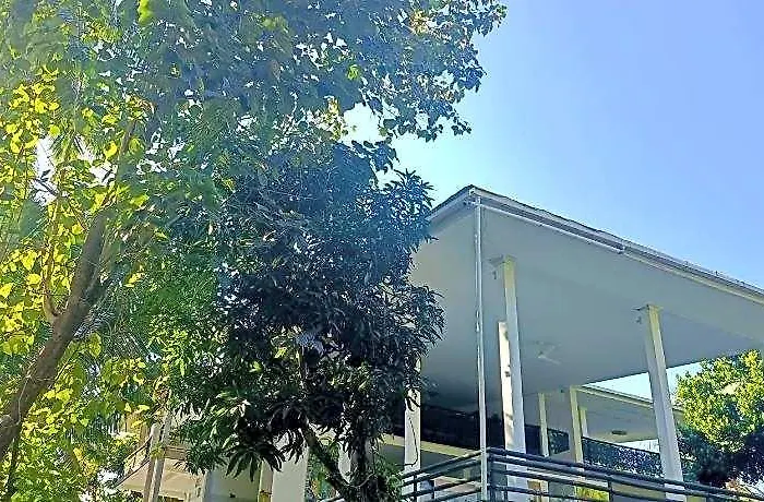 Skylodge ホテル